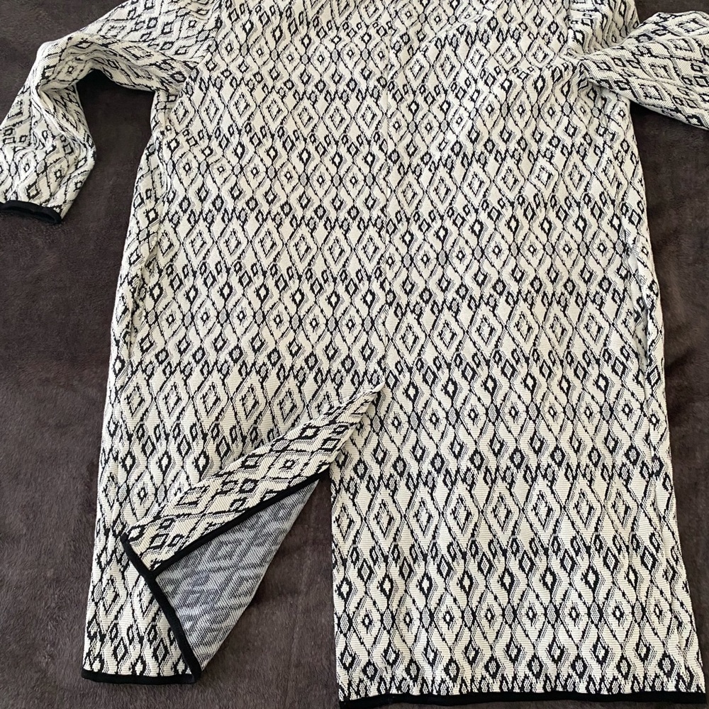 Philosophy Silver Diamond Pattern Knit Sweater - NWT Size M - Picture 5 of 10